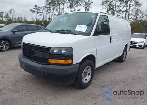 2019 Chevrolet Express 2500 Work Van из США, поврежденный, VIN 1GCWGAFP6K1258293